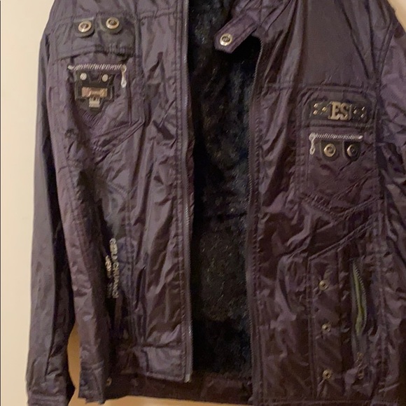 Rain jacket - Picture 2 of 3